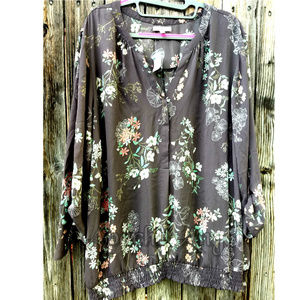 Maurices Tops - Maurices, Gray Floral Blouse Plus sz 20/22 Maurices Tops - Maurices, Gray Floral Blouse Plus sz 20/22